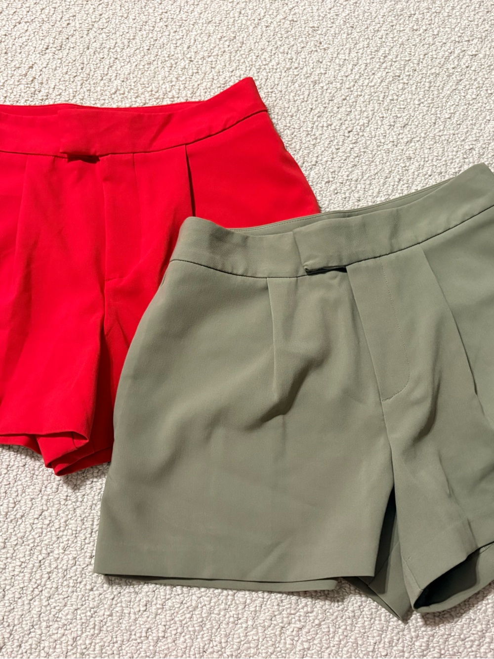 a new day High-Waist Tailored Shorts in Red and Olive